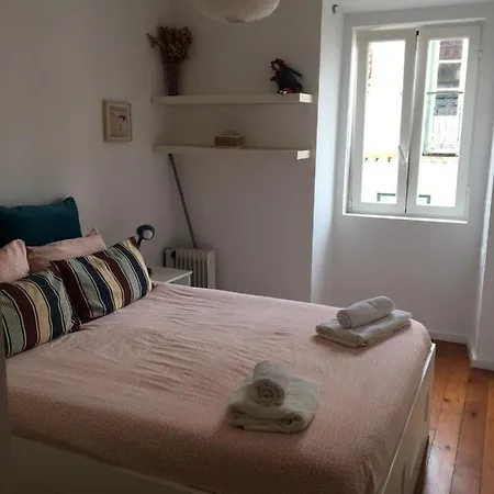 Campo De Ourique Cozy T1 Apartman Lisboa